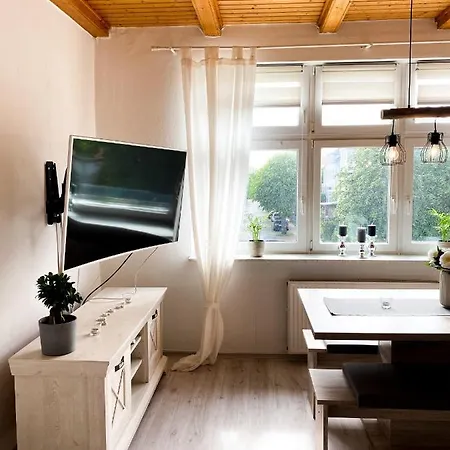Sandduene - Helle Nahe Ostseestrand Mit Balkon & Parkplatz *