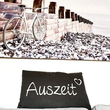 Sandduene - Helle Nahe Ostseestrand Mit Balkon & Parkplatz